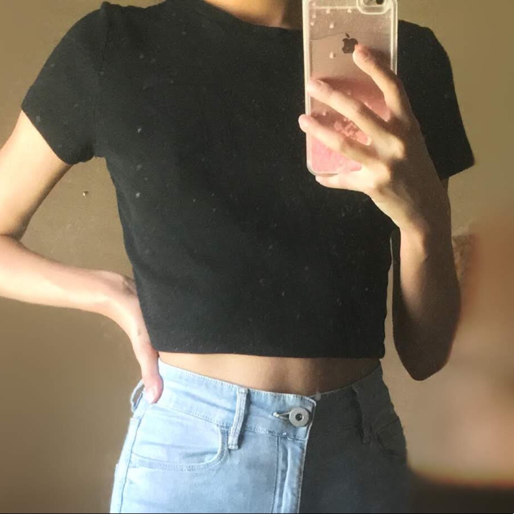 Black cropped top
